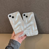 Coque de téléphone plissée tridimensionnelle à effet ondulé